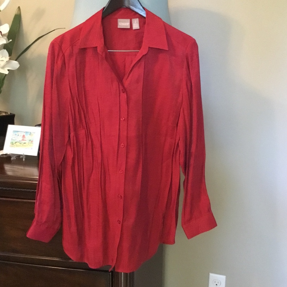 Chico's -EUC-Women’s Rich Metallic Red Button Down Shirt